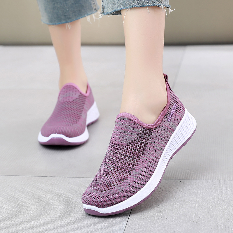 Casual Shoes Women Breathable Outdoor Sports Cloth Shoe One Pedal Old Beijing Sneakers Fashion Woman Loafers 2023