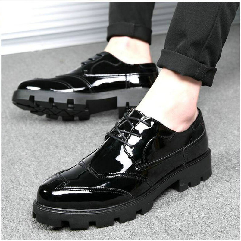 New Luxury Fashion Wedding Business Shoes Men Oxford Dress Shoes crocodile Pattern Men Formal Shoes 2023