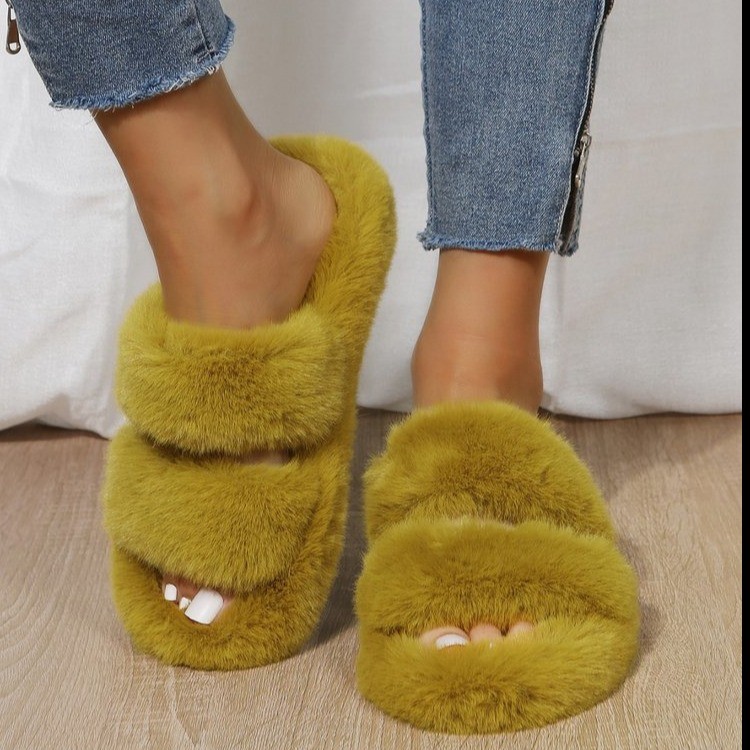 Women's Cozy Fur Slippers: Plush Cross-Band Fluffy Slides for Warmth
