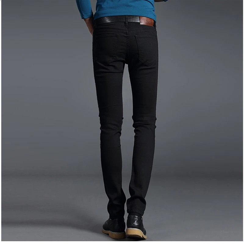 Fashion Black Blue Denim Jeans Men Slim Fit Pants Cotton Stretch Trousers Classic Daily Pencil 240826Z