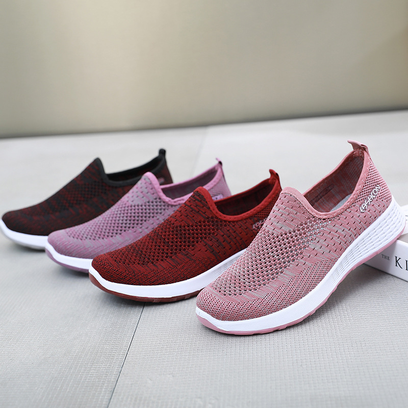 Casual Shoes Women Breathable Outdoor Sports Cloth Shoe One Pedal Old Beijing Sneakers Fashion Woman Loafers 2023