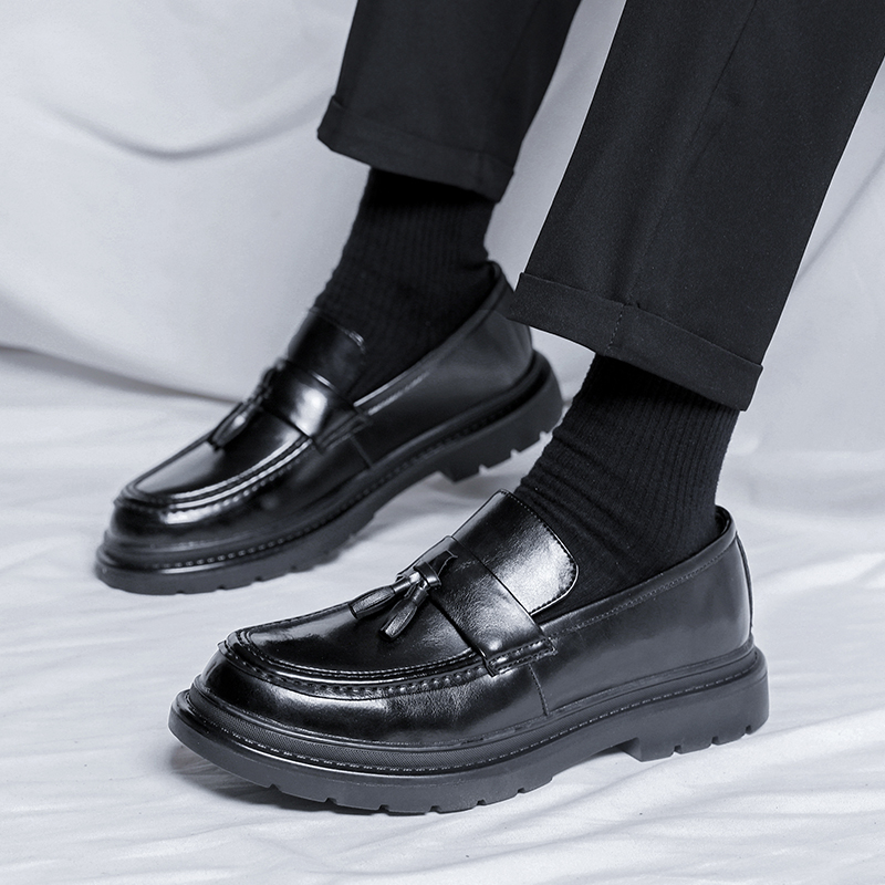 Dress Tassel Men Brand Loafers Black British Style New Moccasin Thick Bottom Low Heel Business Formal Men's Shoes a3ba 's