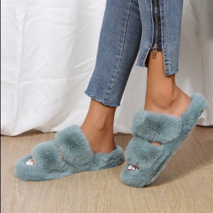 Women's Cozy Fur Slippers: Plush Cross-Band Fluffy Slides for Warmth