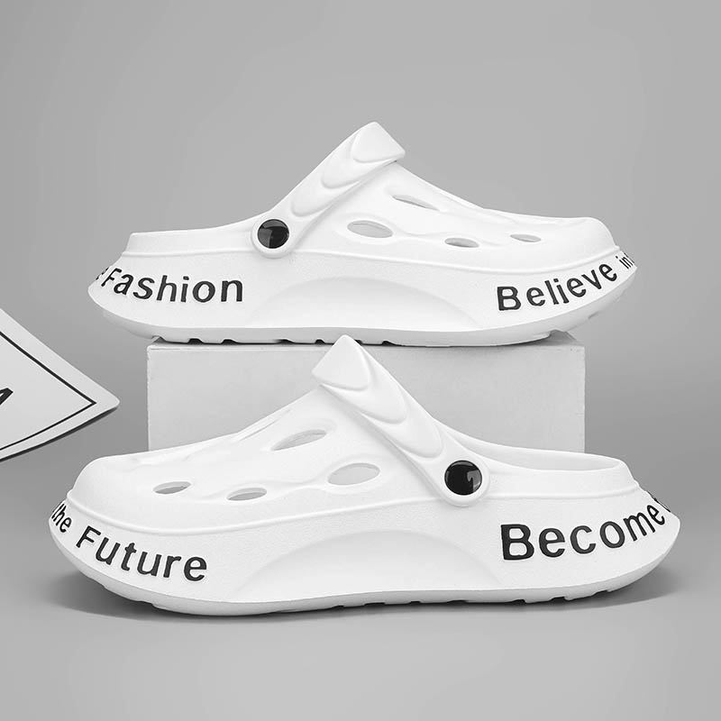 Men Beach Sandals Outdoor Clogs Design Comfortable Soft Slippers Fashion Men Casual Shoes Garden Water Shoes Beach Sandals 45 46