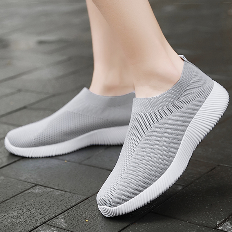 Breathable Flat Women's Elastic Sneakers: Lightweight Sports Shoes for 2024 4