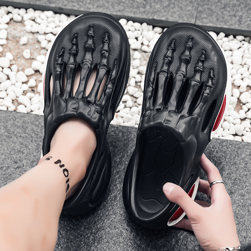 Fashion Men Slippers Sandals Beach Outdoor Slip-on Clogs Garden Shoes Soft EVA Comfortable Sandals Mens Indoor Home Slippers New