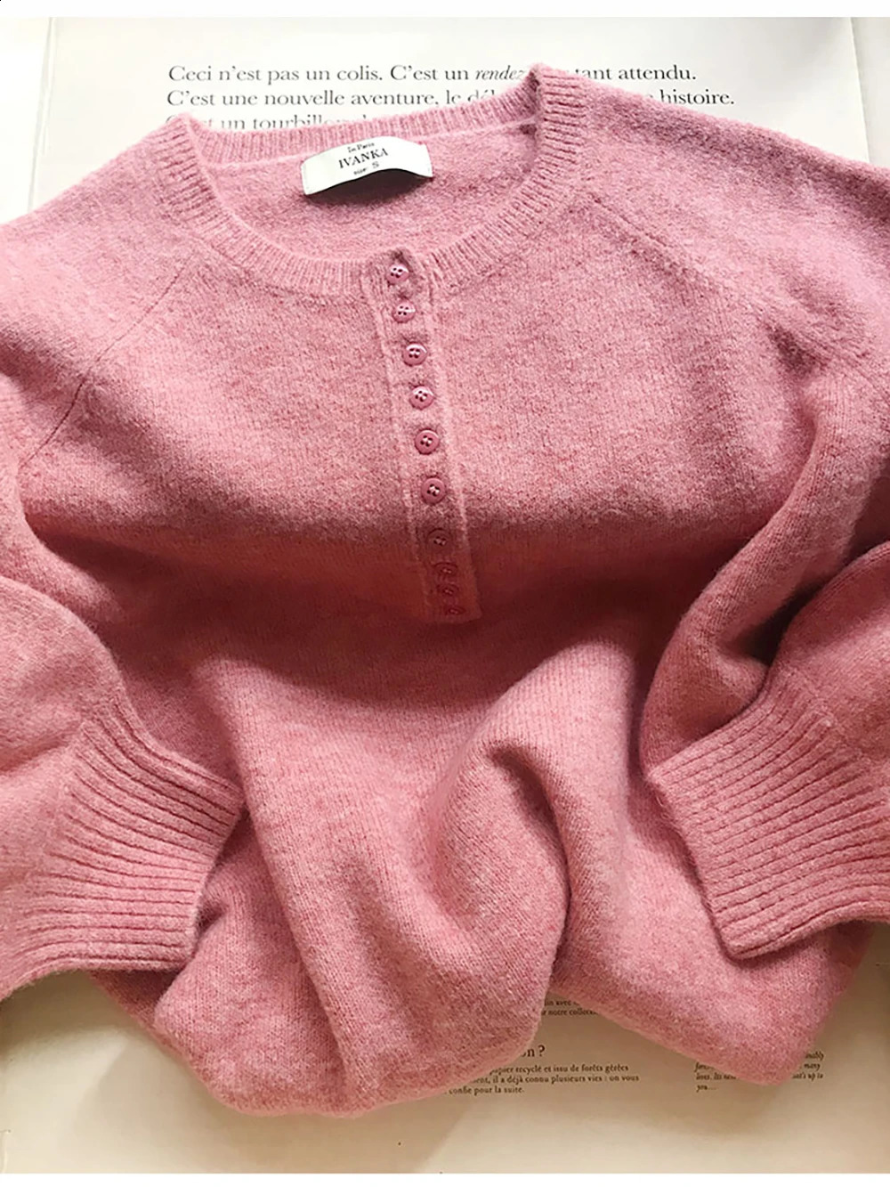 ZESSAM Solid Jacquard Knitted Woman Sweater Long Sleeve ONeck Stitching Female Pullover Classic Retro Lady Top 240827