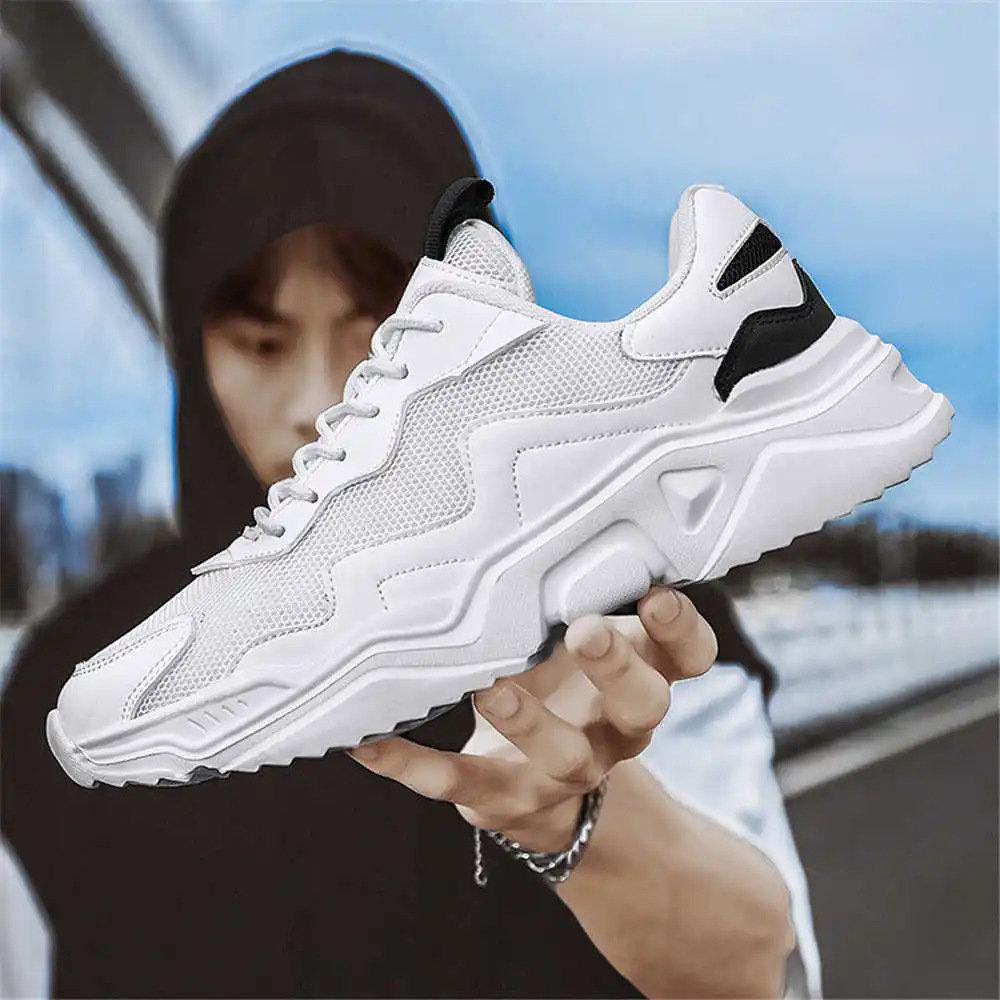 Size 43 Anti-slip Comfortable Sneakers Shoes Vulcanize Man Sport Shoes Walking Krasofka Foot-wear Team Celebrity Styling