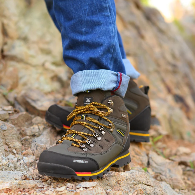 Hiking Shoes Men Mountain Climbing Trekking Boots Top Quality Outdoor Casual Snow Boots Sneakers for Men Zapatos Para Hombres