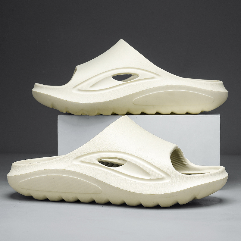 New Men's Slippers Outdoor Indoor Sandals Beach Men Casual Shoes Thick Soft Slides Men Flip-flops Men's Slippers Big Size 46 47