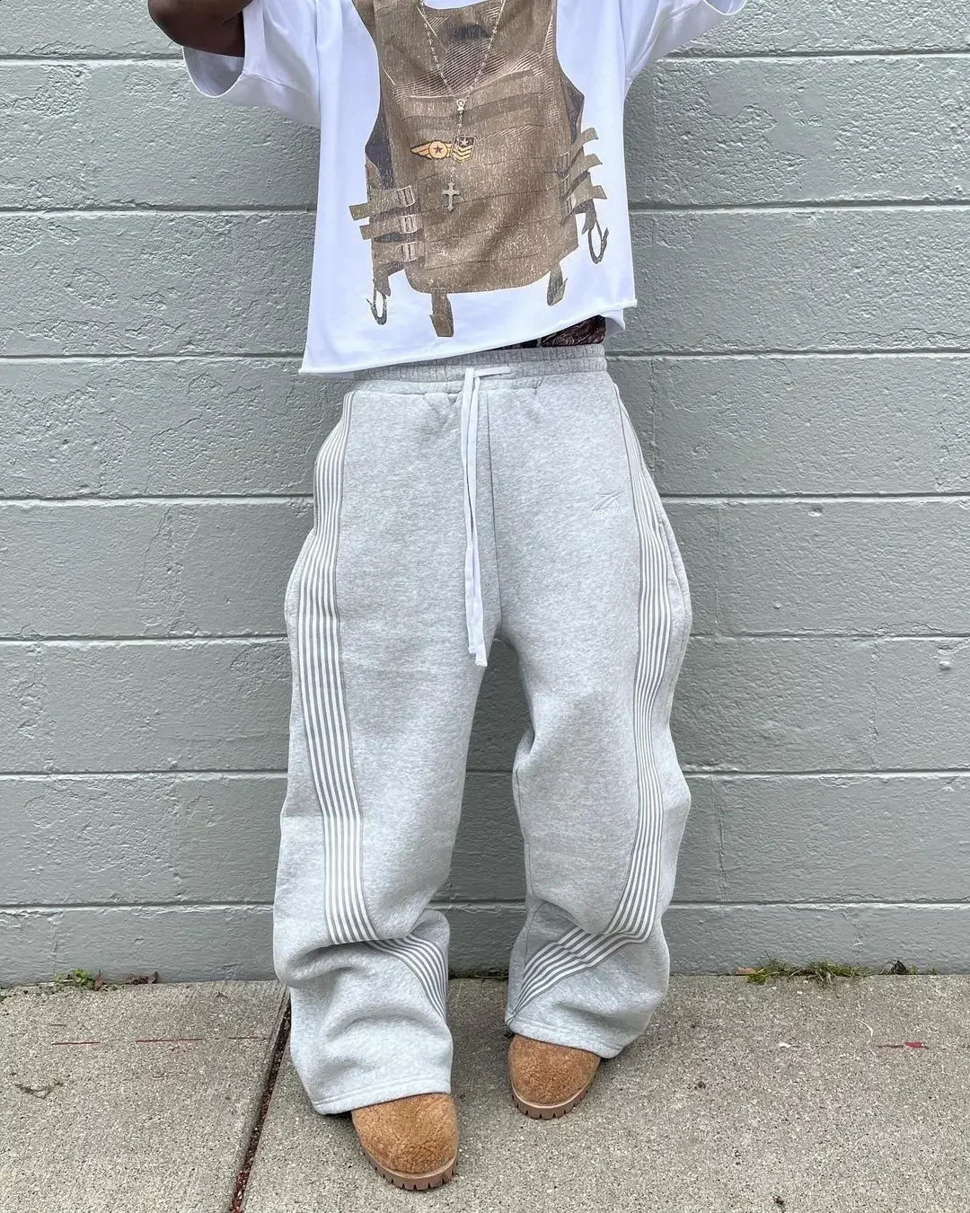 Embroidered Gray Casual Pants Y2K Retro Autumn and Winter Fashion Mens Womens Premium Jogging Drawstring Sweatpants 240829