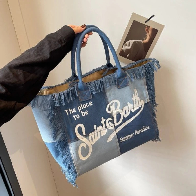 Selling Solid Color Fashion Shoulder Bag Light Canvas High Capacity Womens Bag Letter Tassel Splice Handbag 240830