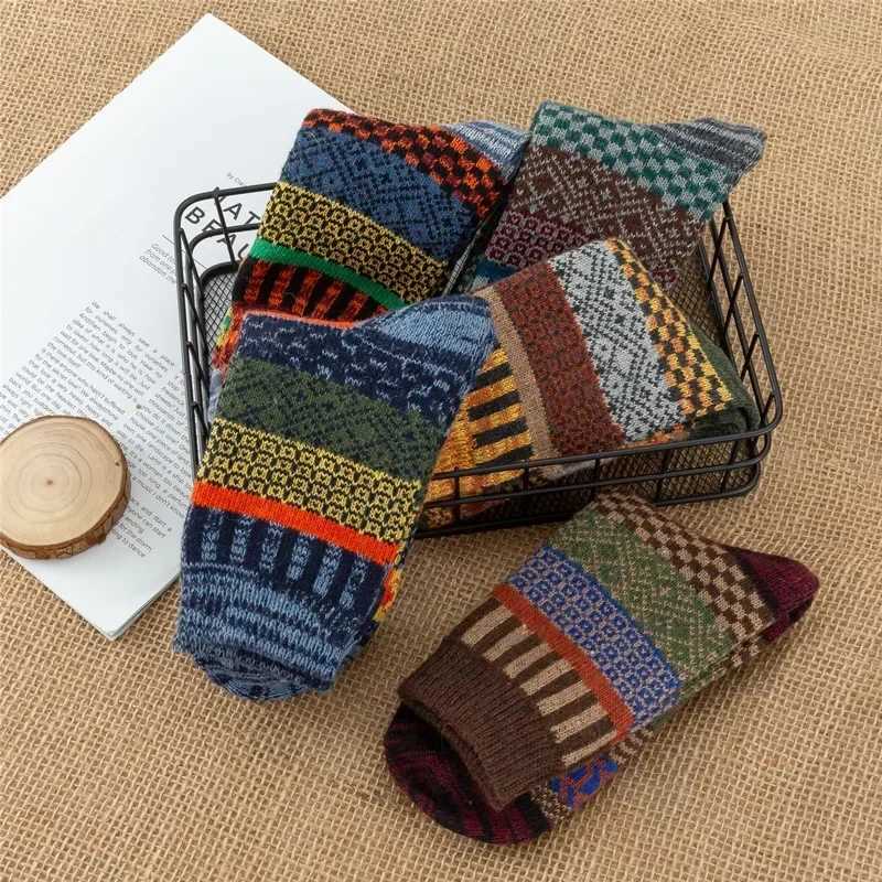 Men's Socks 5 Pairs Winter Mens Socks Thicken Shps Wool Socks Warm Men Retro Styorful Fashion Man Socks for Snow Boots Y240830M0JB