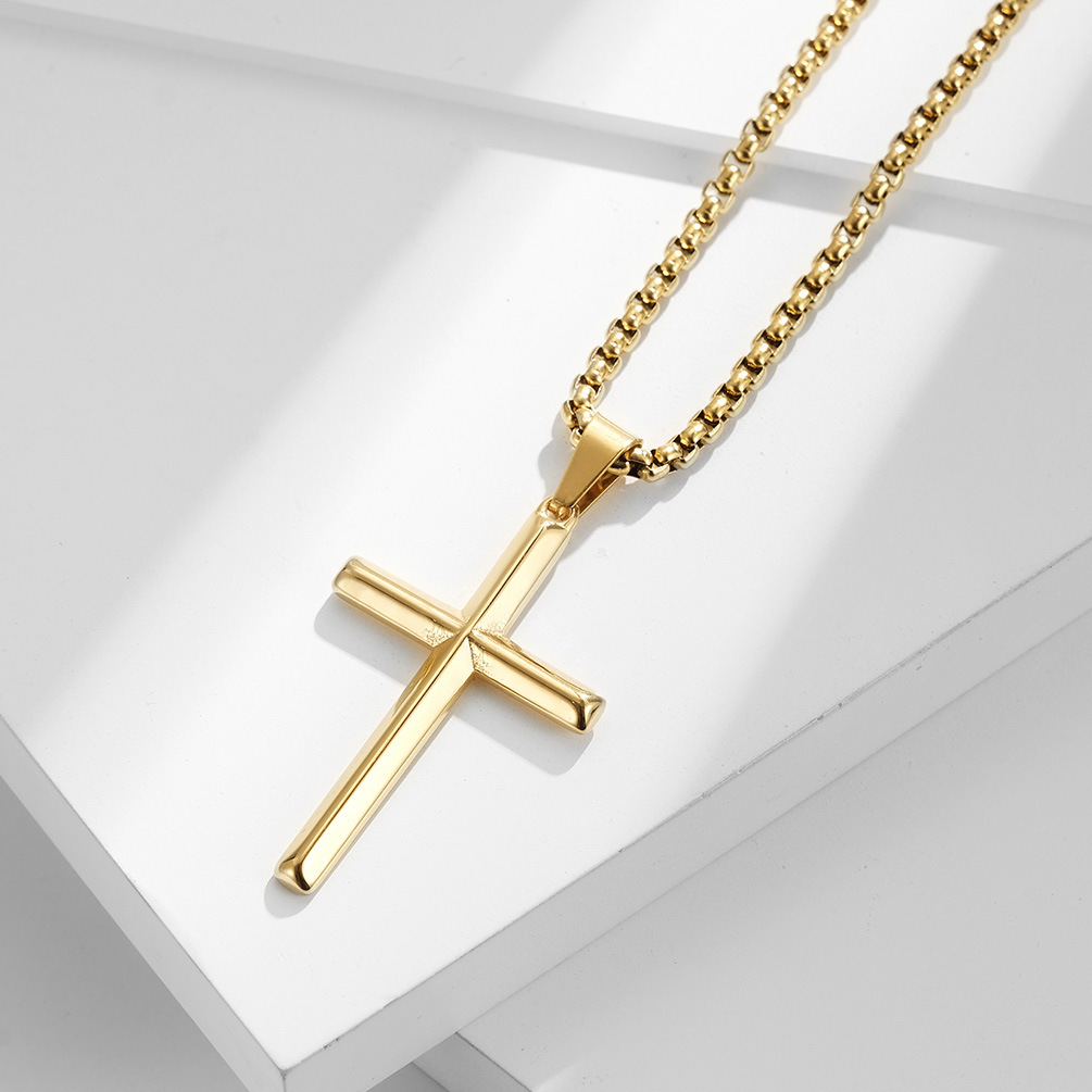 Retro Stainless Steel Shiny Cross Pendant Necklace 18K Gold Plated No Fade Jewelry