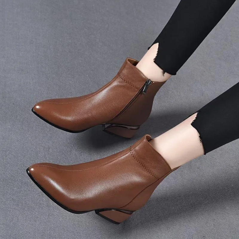 Women Boots New 2024 Pointe Shoes Winter Footwear Designer Zipper Pointy Ankle Fashion Rubber Rock Low Autumn Ladies Squa 57e1