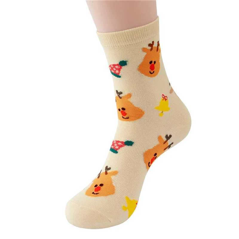 Men's Socks 4 pairs of Christmas socks for men and women cute cartoon ins trendy long socks Y240830VB5W