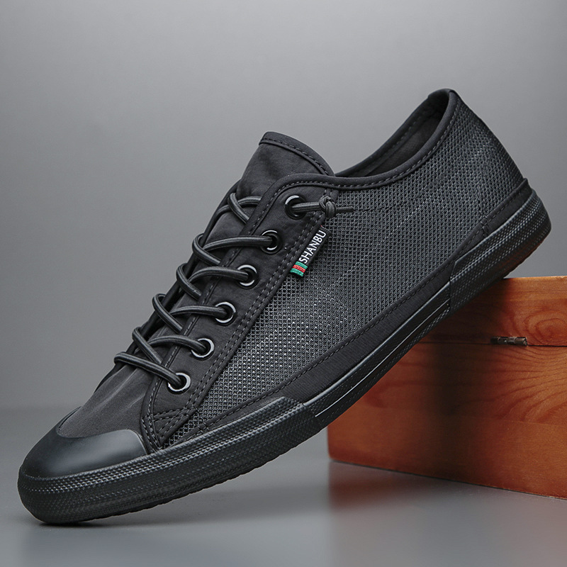 Summer Fashion Sandals: Breathable Air Mesh Walking Shoes for Men