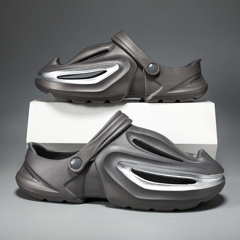 Fashion New Men Sandals Slippers Outdoor Beach Comfortable Soft Clogs Design Mens Beach Sandals Mens Casual Shoes Garden Shoes