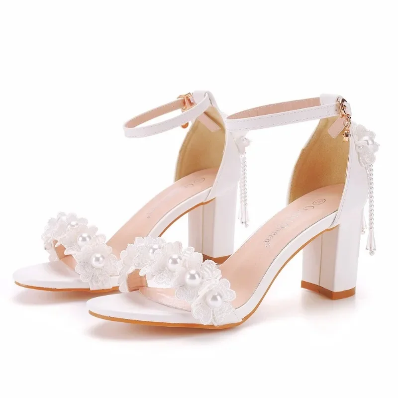 2025 new Wedding Pumps String Bead Buckle Strap PU 7CM Square Heel Classics Women Dress Sandals Shoes White eae0