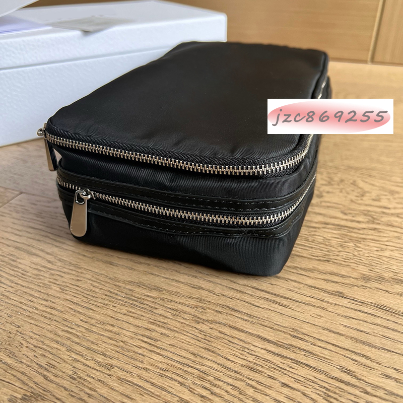 25x7X14CM Fashion double layered storage bags makeup case organization holiday tool including brushes classical box packing