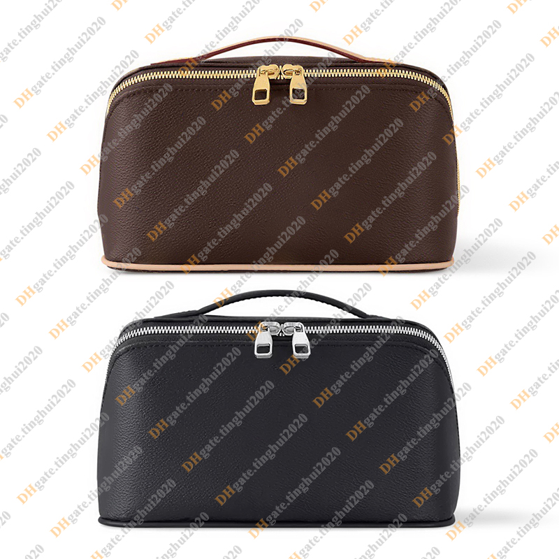 Unisex Fashion Casual Designe Luxury Cosmetic Bags Toiletry Bags Toiletries Pouch Clutch Bag Handbag TOTE Storage Bag TOP Mirror Quality M11750 M11508 Purse Pouch