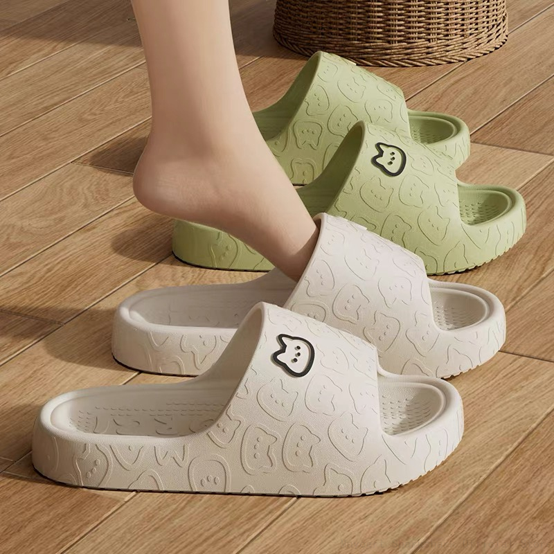 Summer 2024 Women Men Slippers Indoor Bathroom Thick Platform Non-Slip Home Cartoon Cat Flip ps Beach Sandals Ladies Shoes d124
