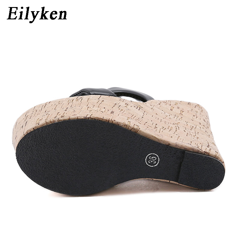 Summer Outdoor Eilyken Fashion New Brand Peep Toe Platform Slippers High Quality Sandals Women Wedges Heels Ladies Leisure Shoes f599