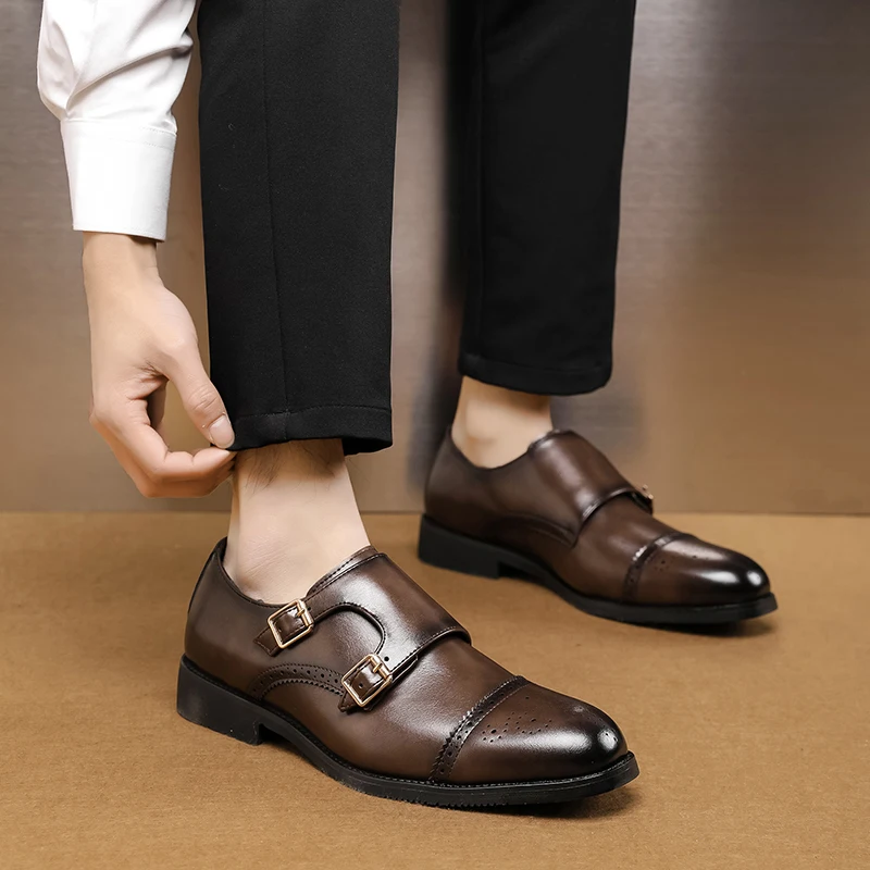 2024 Men's Black Low Top Leather Shoes Classic Double Buckle Fashionable Business Banquet Party Brown Pointed Leather Shoes