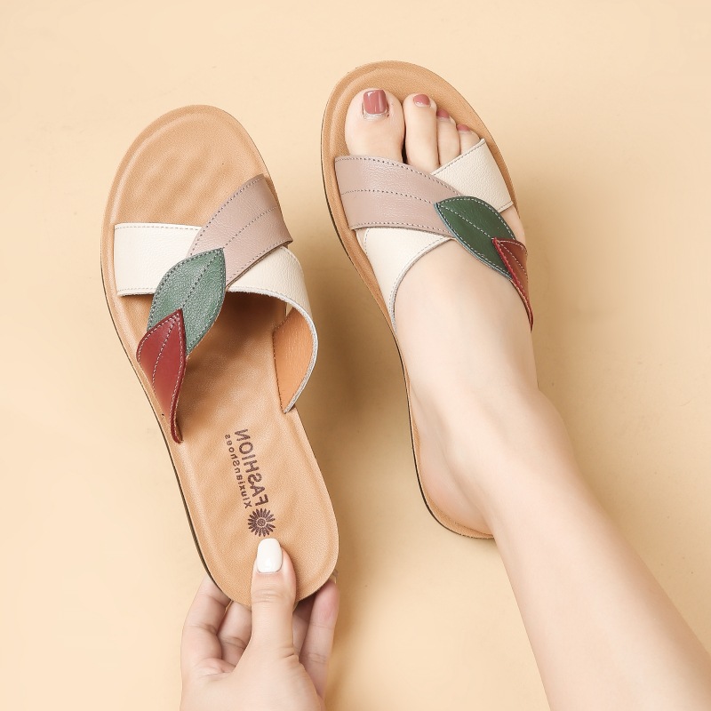 Outside Wear Slipper Summer Women's Flat Sandals Women's Leather Slipper Fashion Splicing Color Slipper Comfortable Leather