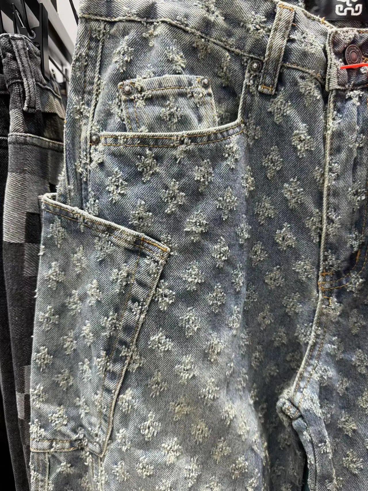 Street Jacquard Pattern Denim Pants Mens Retro Straight Pocket Bottom Mens Loose Jeans 240829
