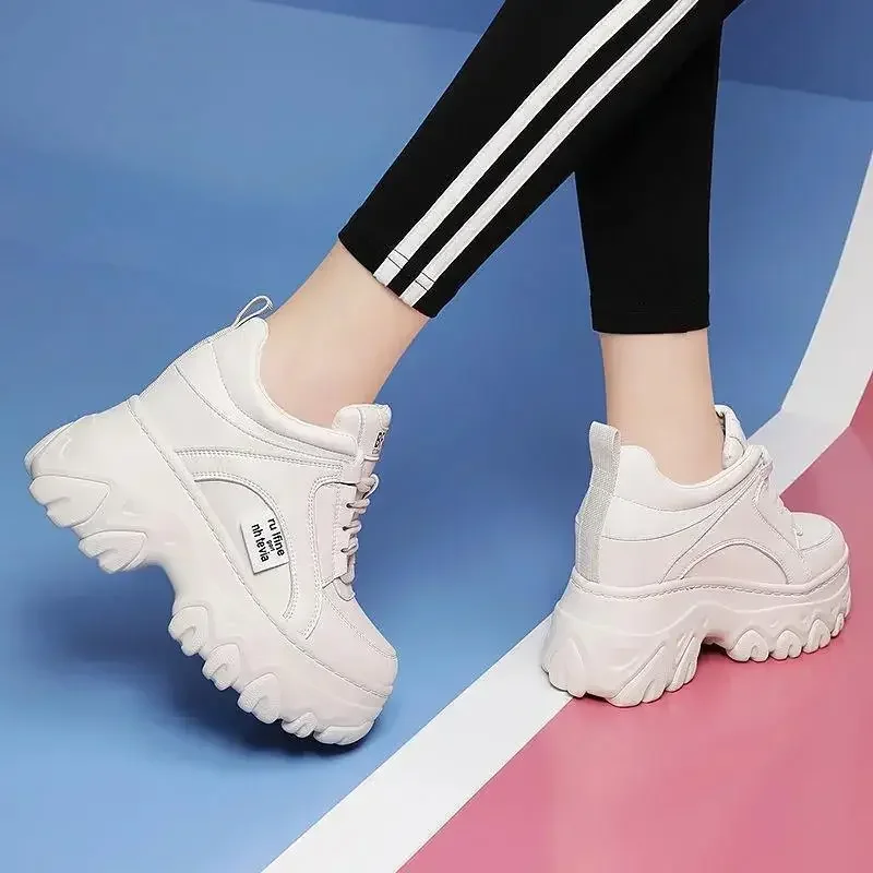 White Black Chunky Women Spring Autumn Thick Bottom Dad Shoes Woman Fashion PU Leather Platform Sneakers Ladies2024