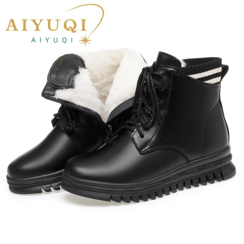 AIYUQI Women Winter Boots 2024 New Genuine Leather Wool Warm Women Snow Boots Women Short Boots Large Size Anti slip Mom's Boots