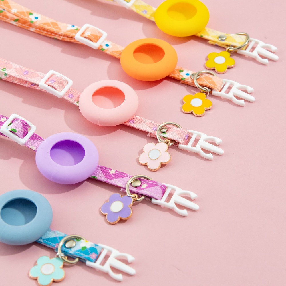 AirTag Cat Collar,print Adjustable Cat Collar with Apple Air Tag Holder,Safety Cat Collars for Girl Boy Cats,Kittens and Puppies