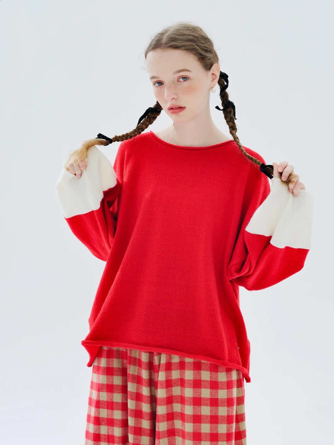 IMAKOKONI Original n Autumn Winter Warm Round Neck Pull Down Long Sleeve Sweater Rolling Edge Soft Top 234344 240827