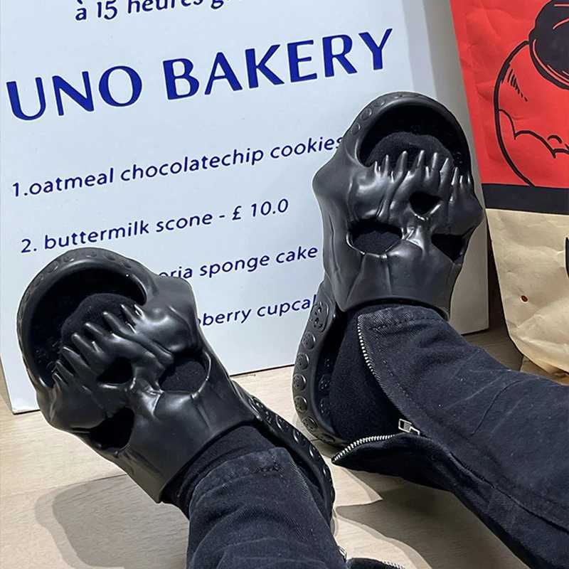 2023 summer skeleton mens slippers Easter slippers mens outdoor slippers CL240830