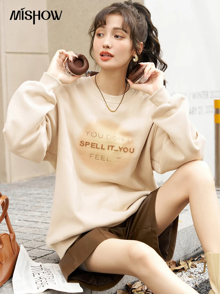 MISHOW Womens Letter Embroidered Printed Oversized Sports Shirt Autumn Sunset Pulling Staff Neck Casual Soft Top MXC48V0027 240827