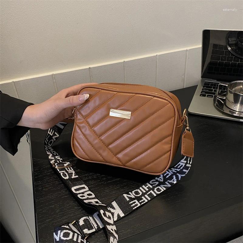 Shoulder Bags Fashion Solid Color Bag Crossbody For Women Leather Woven Purse Female Designer Handbags zhanyishengli