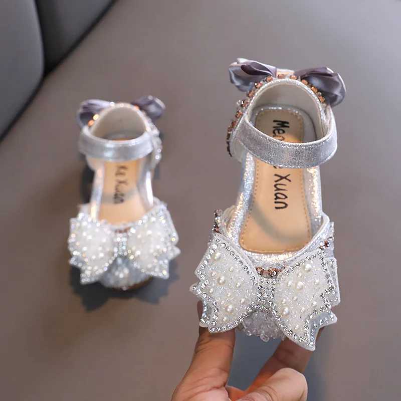 Baby Girl Leather Shoes Childrens School Apartment Childrens Flash Shoes Wedding Birthday Party Bow Rhinestone Princess Sweet W240829