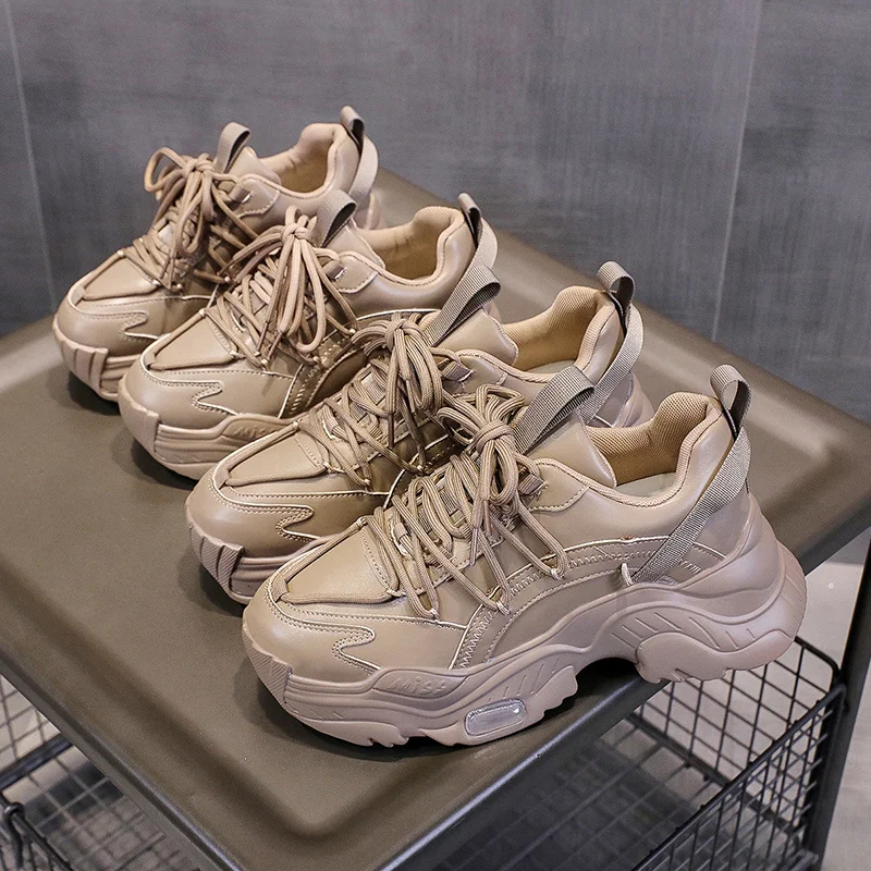 2025 new Women Platform Designer Sneakers Fashion Outdoor Flats Causal Lace Up Shoes Female Breathable Ladies Footwear Size 8bbb