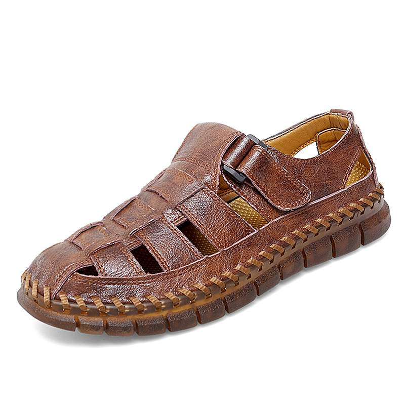 Men's Classic Sandals Leather New Outdoor Summer Handmade Slippers Brand Beach Breathable New Men Sneakers Casual Shoes 51a3