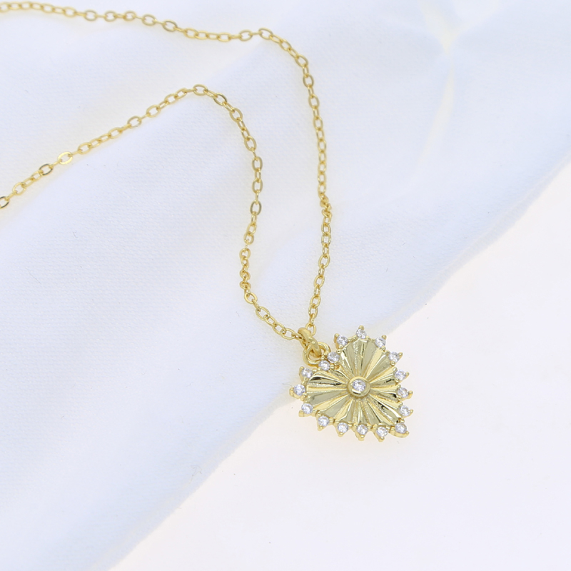 Sterg Sier Gold Color Geometric Heart Shaped Pendant Micro Pave Bg CZ Necklace Simple Classic Women Lover Jewelry