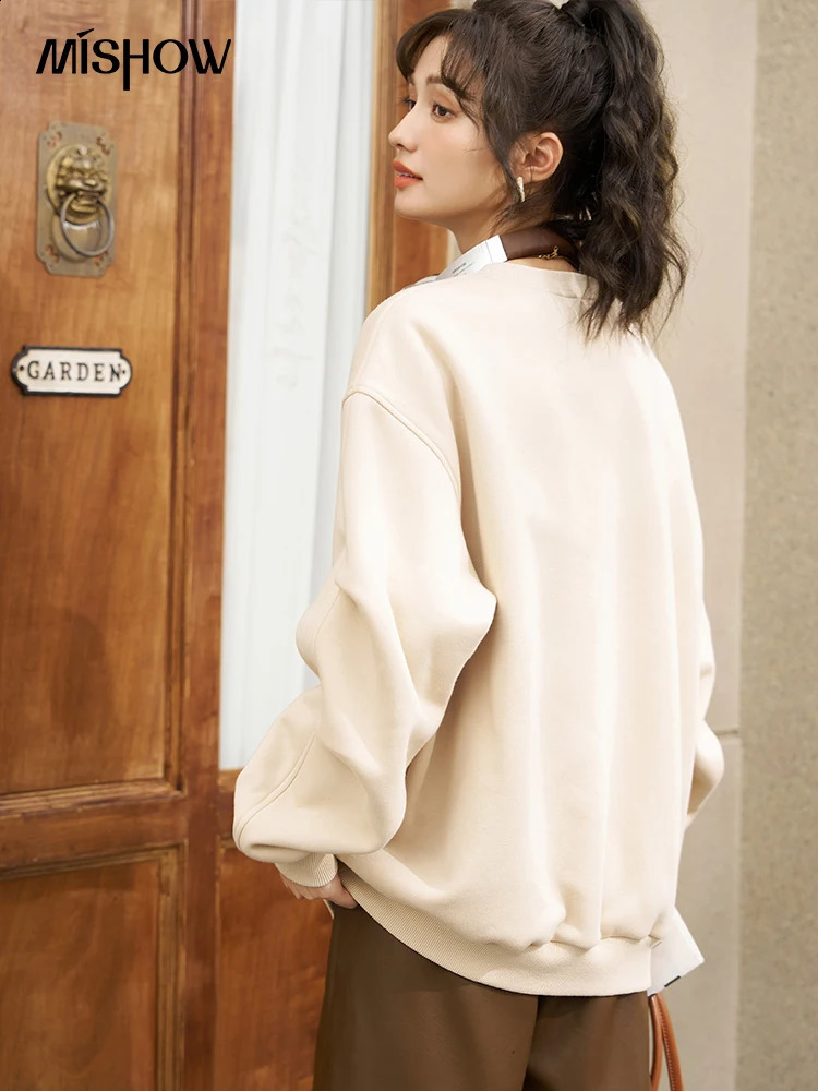 MISHOW Womens Letter Embroidered Printed Oversized Sports Shirt Autumn Sunset Pulling Staff Neck Casual Soft Top MXC48V0027 240827
