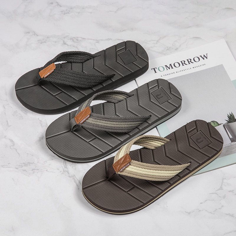 Summer Flip Flops Men Drainage Non-Slip Design Men Beach Shoes Outdoor Comfort Flip Flops Men Big Size 50 Zapatos De Hombre