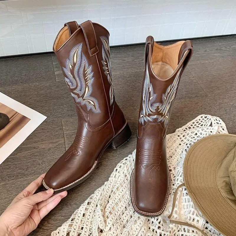 Women Retro Mid Calf Western Cowboy Motorcycle Female Autumn Embroidered Square Toe Chunky Heel Fashion Design Brown Boots f63e