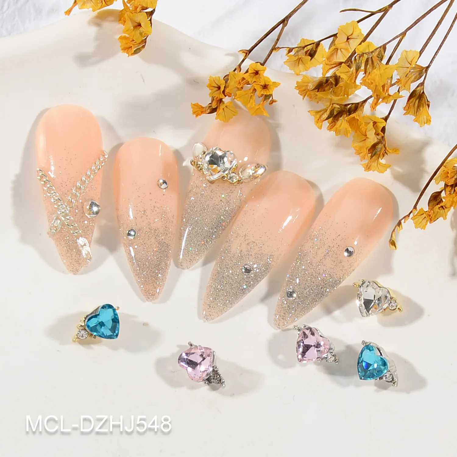 20 pieces of rhinestone heart-shaped nail art decoration 3D nail accessories alloy sparkling gemstones French nail art rings colored crystals W240829