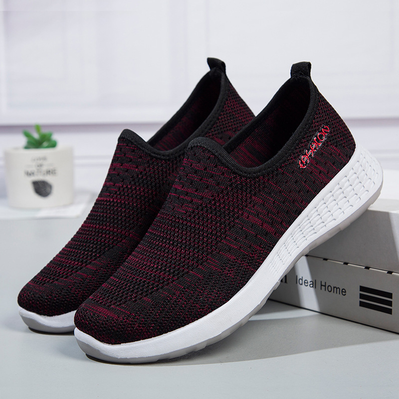 Casual Shoes Women Breathable Outdoor Sports Cloth Shoe One Pedal Old Beijing Sneakers Fashion Woman Loafers 2023