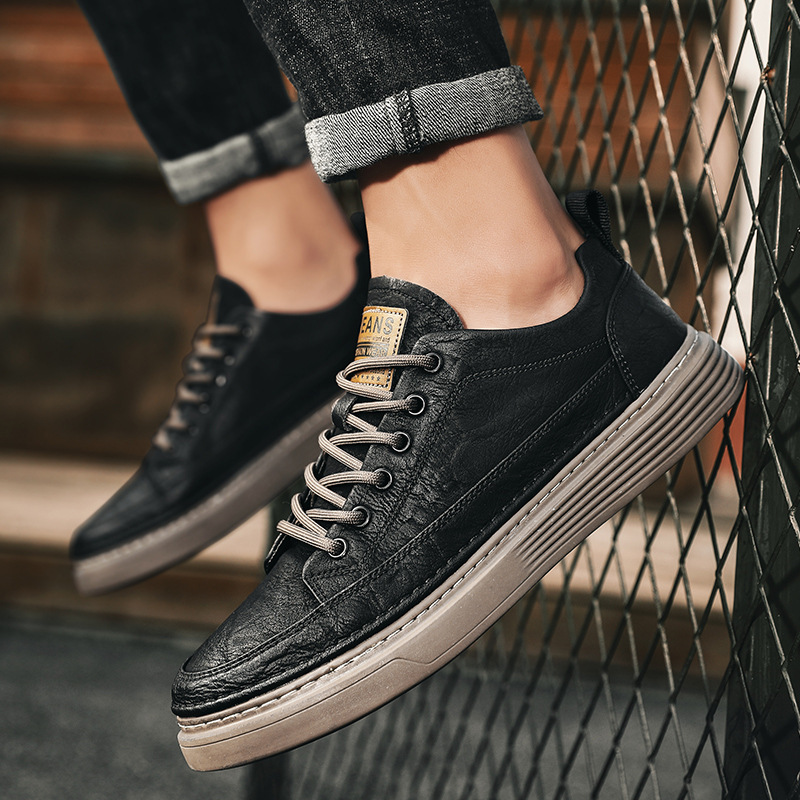 Leather Casual Winter Cotton Flat Running Sneakers Warm Skate Shoes Fashion Anti-skid Wear Men Boots Classic 2022 New 8725