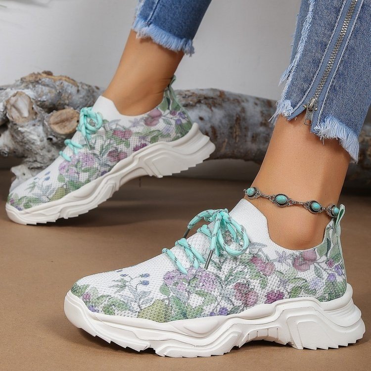 Casual wer trainers for women 2024 new style fashion flat bottom single large size upturned lace-up casual shoes