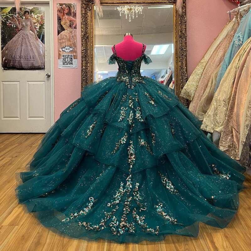 2024 Blackish Green Quinceanera Dresses Sequin Beading Ball Gown Off The Shoulder Applique Lace Sweet Princess Vestidos De 15 Gi