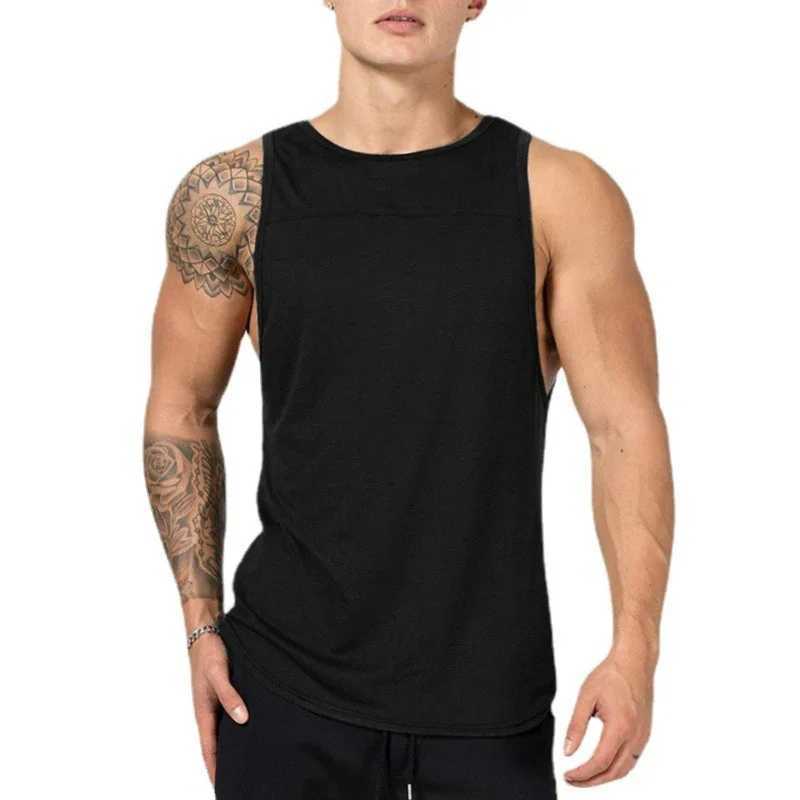 Bodybuilding vest mens cotton gym clothing fitness sleeveless T-shirt summer sportswear casual sports muscle vestW240718